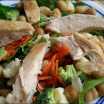 healthy-chicken-salad-lunch